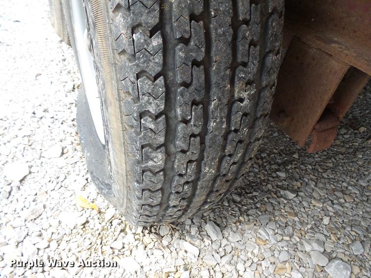 image for item FT9893 1993 Hayes utility trailer