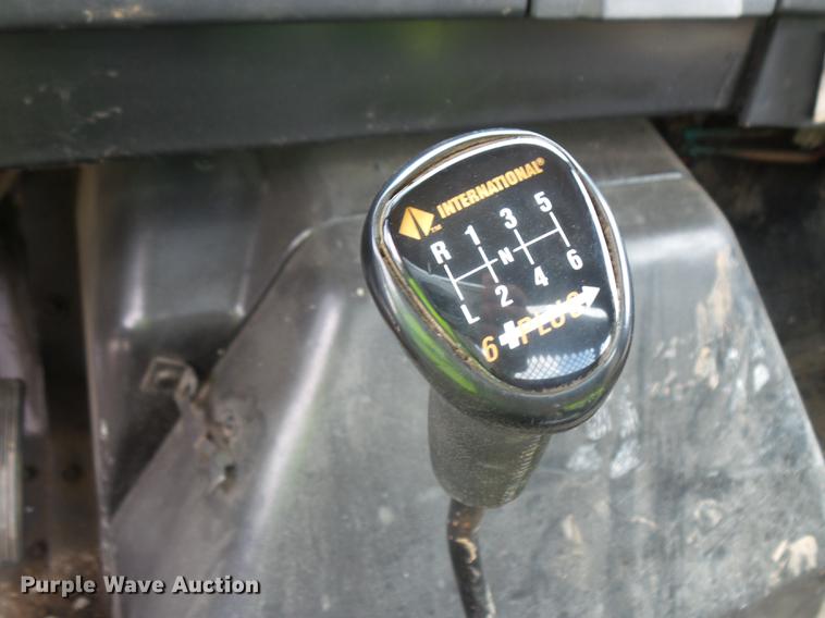 image for item FT9894 1991 International 4900 dump flatbed truck