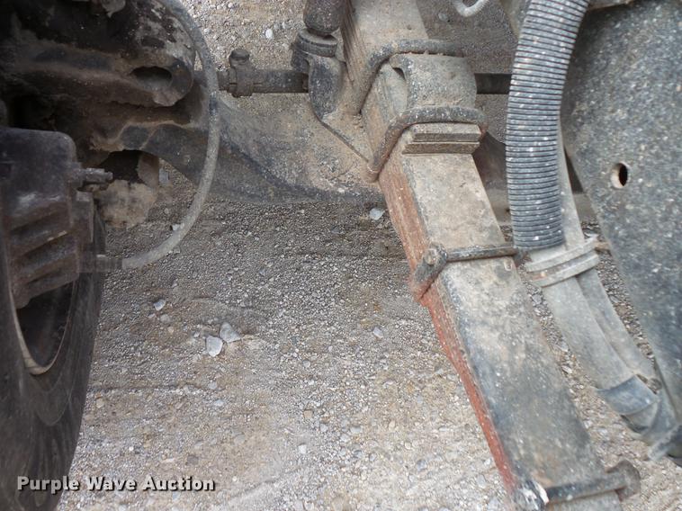 image for item FT9894 1991 International 4900 dump flatbed truck