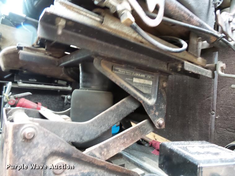 image for item DA3586 1989 Peterbilt 379 semi truck