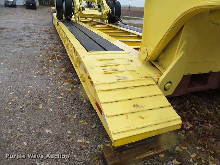 image for item DA3587 1995 Entyre lowboy equipment trailer