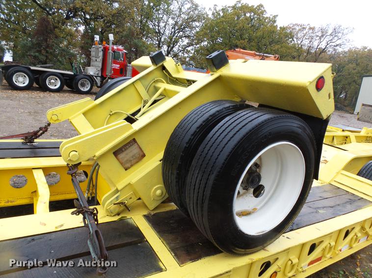 image for item DA3587 1995 Entyre lowboy equipment trailer