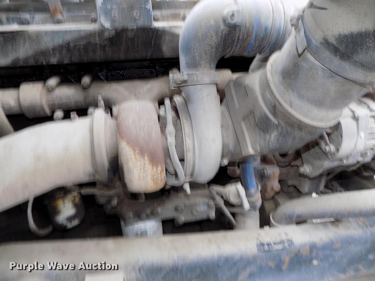 image for item DB8511 2001 Freightliner FL112 semi truck