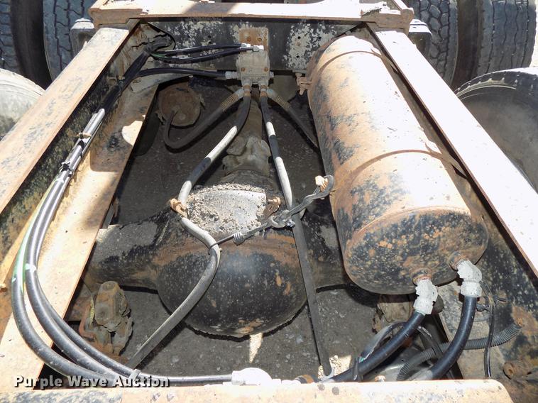 image for item DB8523 1991 Freightliner FLD120 semi truck