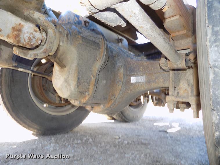 image for item DB8523 1991 Freightliner FLD120 semi truck