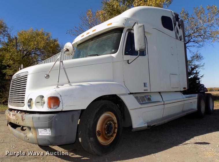 image for item DB8524 2002 Freightliner Century Class ST120 Heritage semi truck