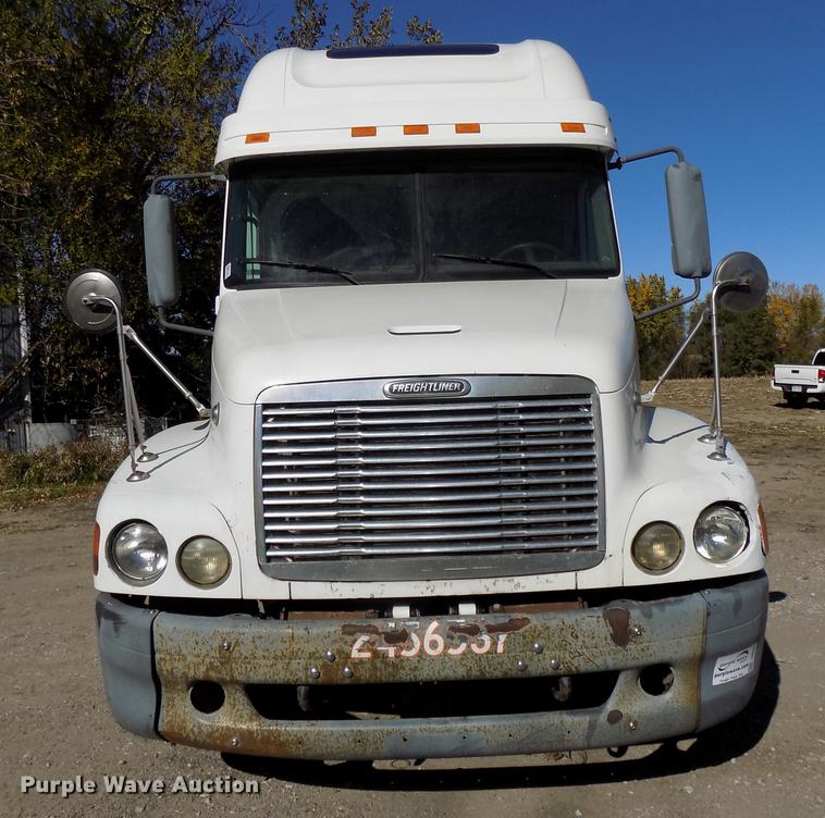 image for item DB8524 2002 Freightliner Century Class ST120 Heritage semi truck