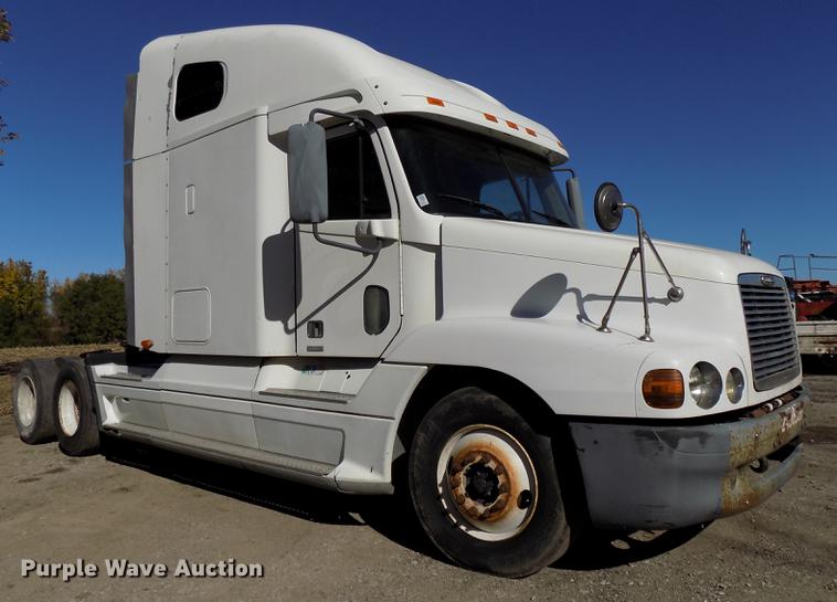 image for item DB8524 2002 Freightliner Century Class ST120 Heritage semi truck