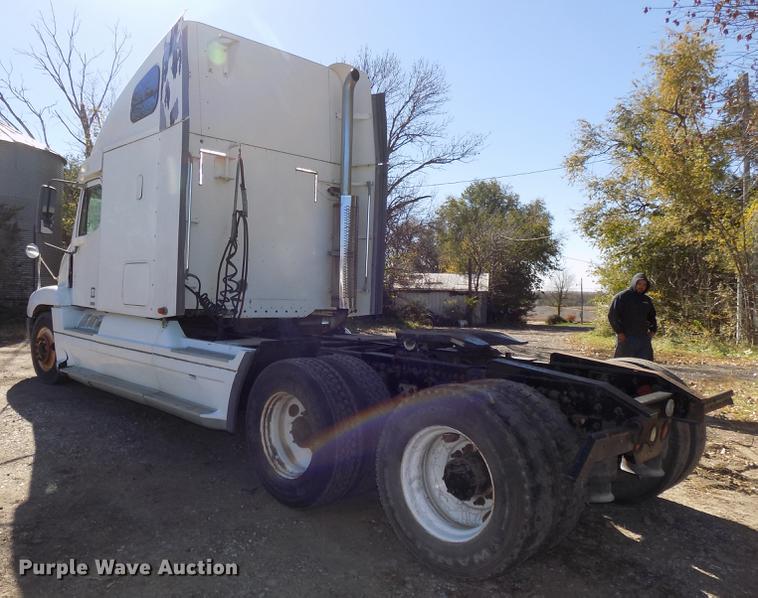 image for item DB8524 2002 Freightliner Century Class ST120 Heritage semi truck