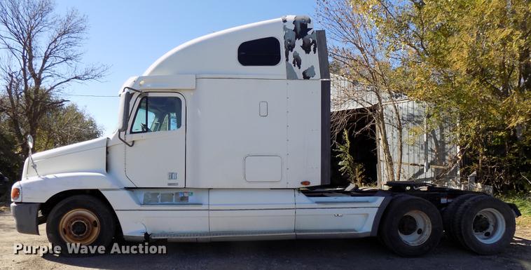 image for item DB8524 2002 Freightliner Century Class ST120 Heritage semi truck