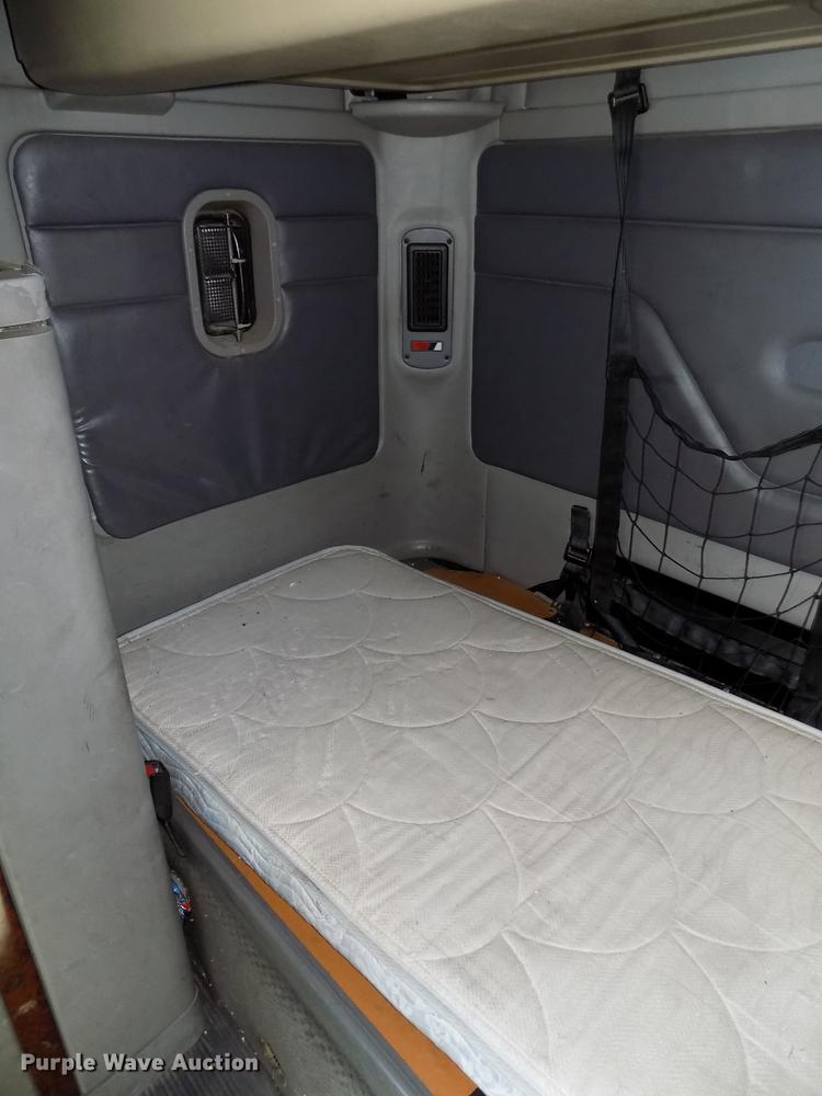 image for item DB8524 2002 Freightliner Century Class ST120 Heritage semi truck