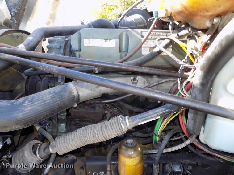 image for item DB8524 2002 Freightliner Century Class ST120 Heritage semi truck