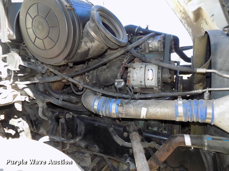 image for item DB8524 2002 Freightliner Century Class ST120 Heritage semi truck