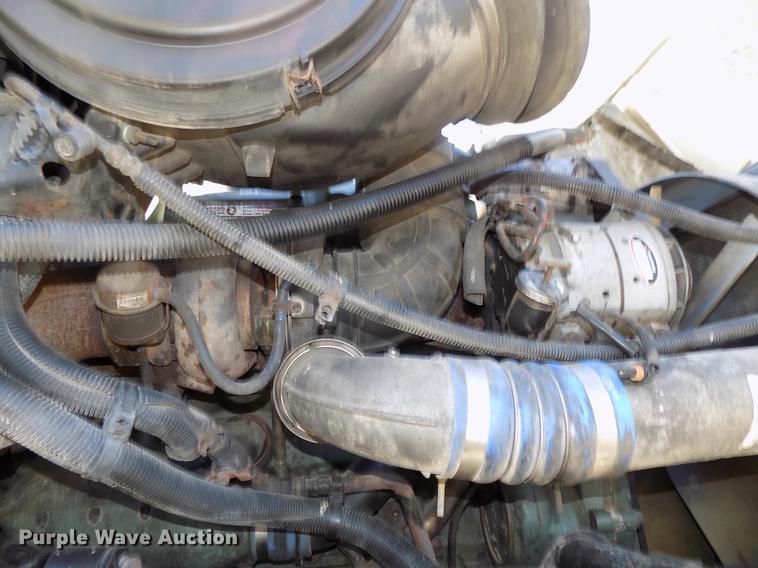 image for item DB8524 2002 Freightliner Century Class ST120 Heritage semi truck