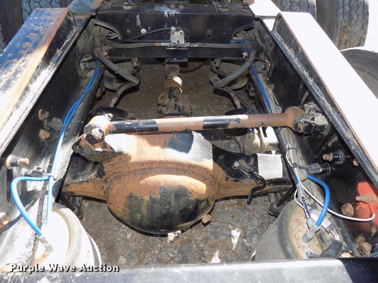 image for item DB8524 2002 Freightliner Century Class ST120 Heritage semi truck