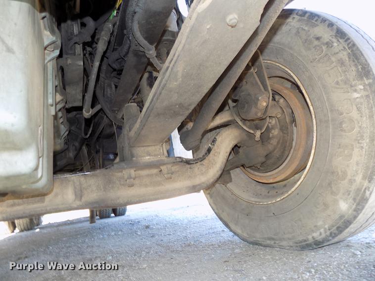 image for item DB8524 2002 Freightliner Century Class ST120 Heritage semi truck