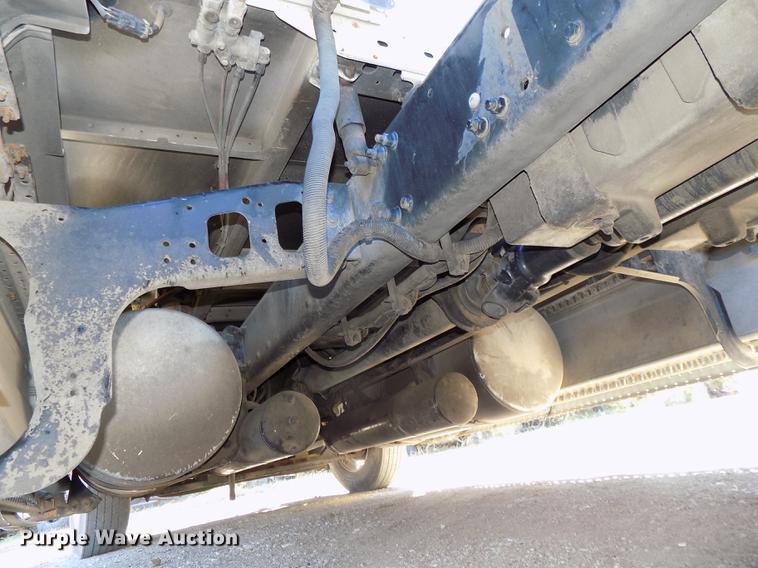 image for item DB8524 2002 Freightliner Century Class ST120 Heritage semi truck