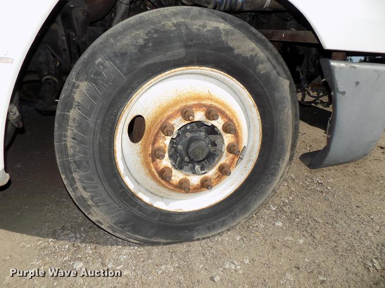 image for item DB8524 2002 Freightliner Century Class ST120 Heritage semi truck