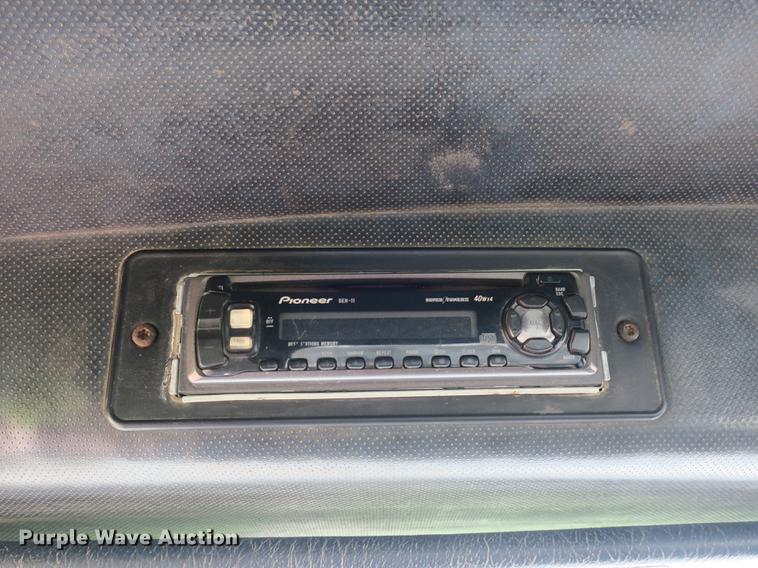 image for item DB8965 1994 Mack CH613 semi truck