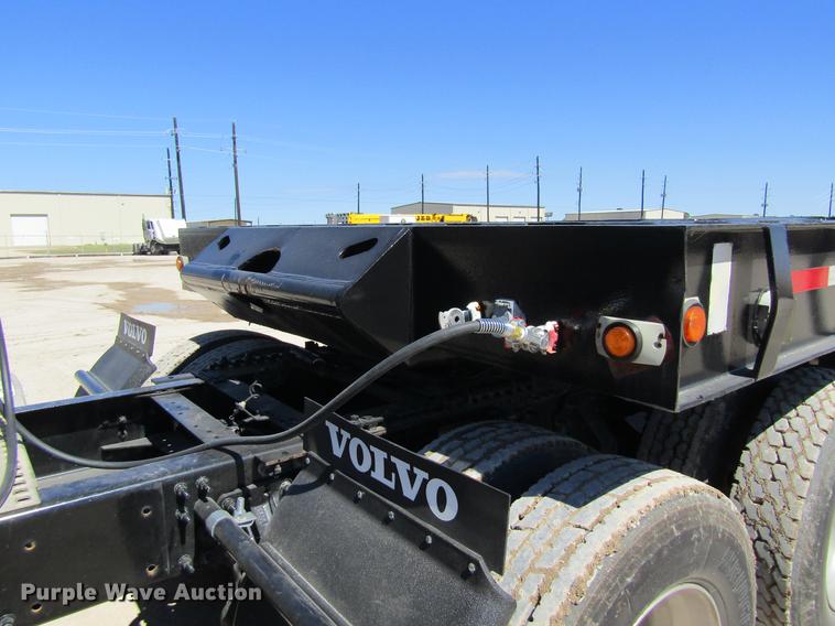 image for item DC7899 2007 Neville DD53 drop deck oilfield trailer