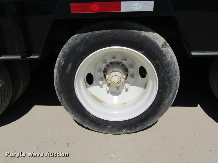 image for item DC7899 2007 Neville DD53 drop deck oilfield trailer