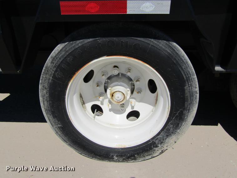 image for item DC7899 2007 Neville DD53 drop deck oilfield trailer