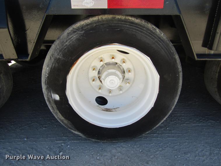 image for item DC7899 2007 Neville DD53 drop deck oilfield trailer