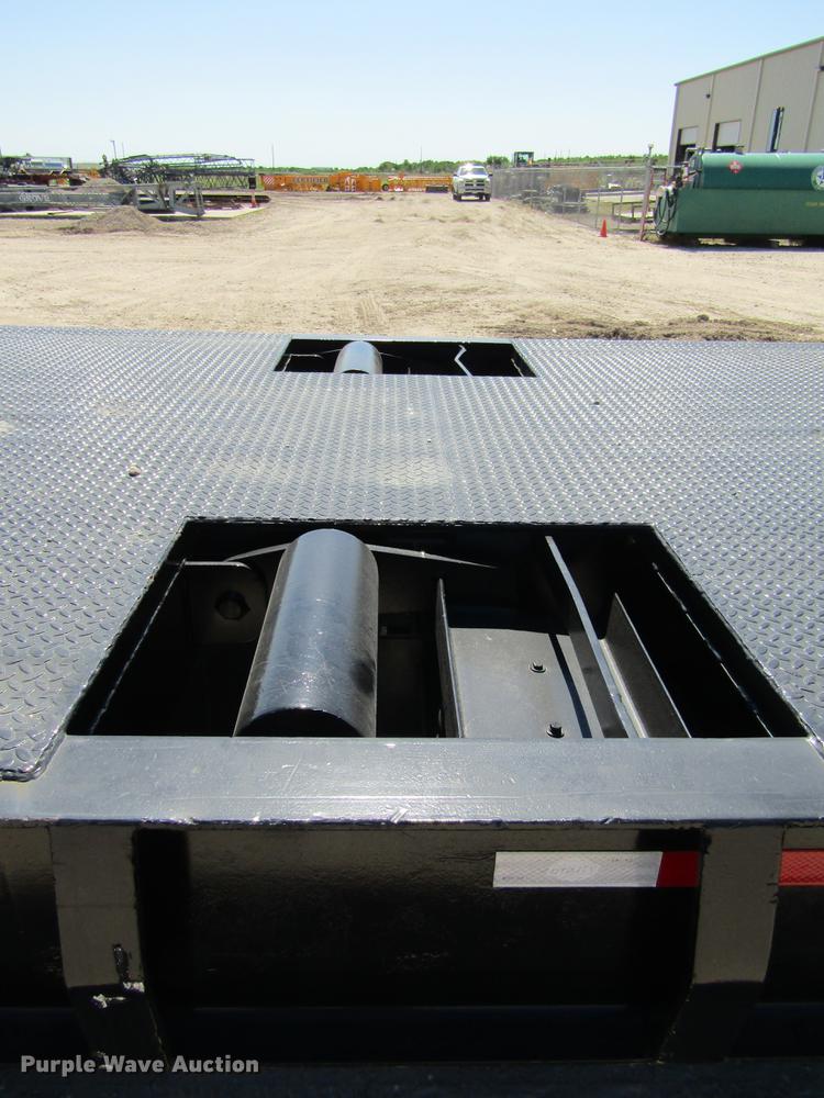 image for item DC7899 2007 Neville DD53 drop deck oilfield trailer