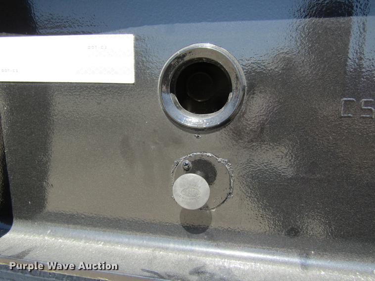 image for item DC7899 2007 Neville DD53 drop deck oilfield trailer