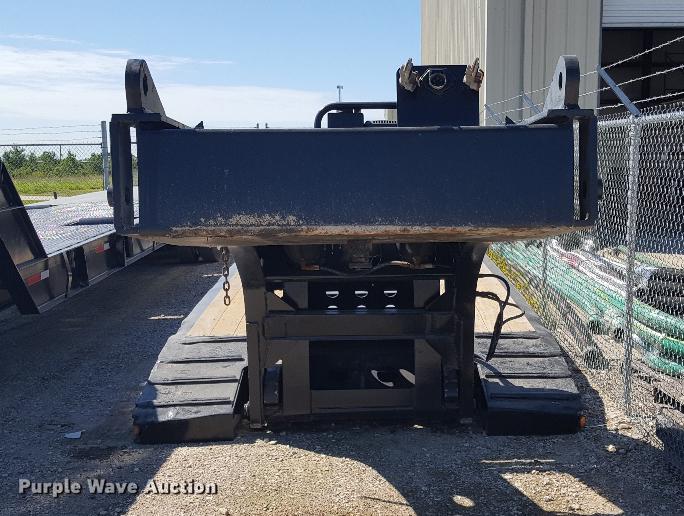 image for item DC7900 2007 Fontaine TH55-26-60 lowboy equipment trailer