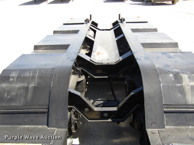 image for item DC7900 2007 Fontaine TH55-26-60 lowboy equipment trailer