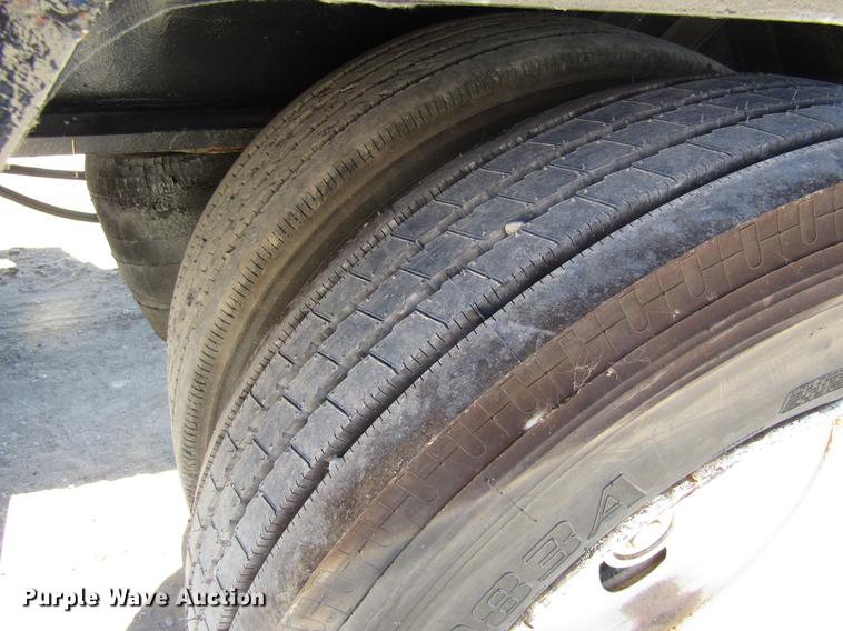 image for item DC7900 2007 Fontaine TH55-26-60 lowboy equipment trailer