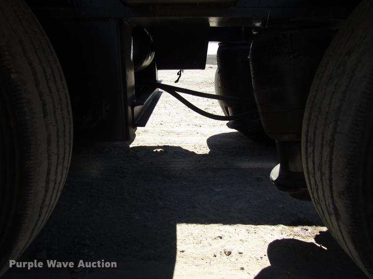 image for item DC7900 2007 Fontaine TH55-26-60 lowboy equipment trailer