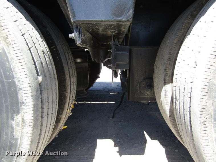 image for item DC7900 2007 Fontaine TH55-26-60 lowboy equipment trailer