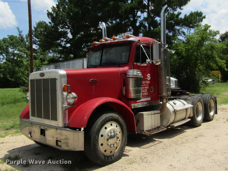 image for item DC7903 1987 Peterbilt 379 semi truck