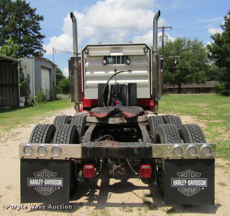 image for item DC7903 1987 Peterbilt 379 semi truck