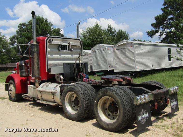 image for item DC7903 1987 Peterbilt 379 semi truck