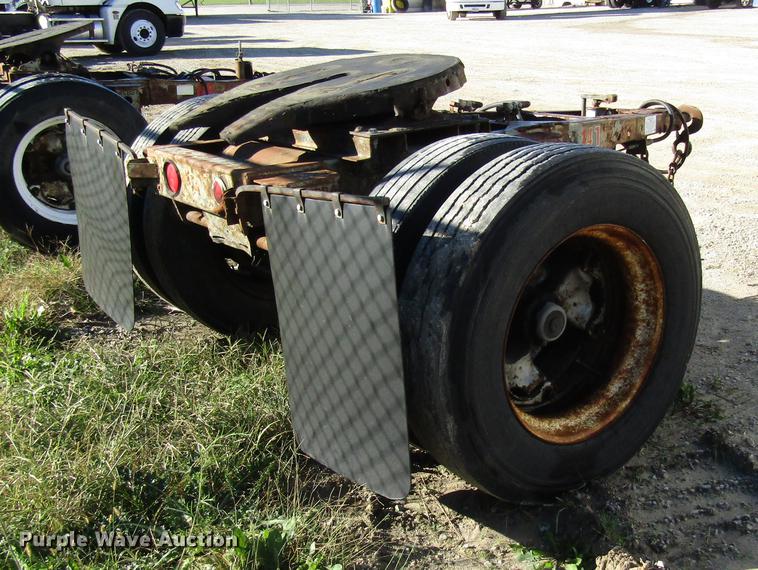 image for item DD3741 1968 trailer converter dolly