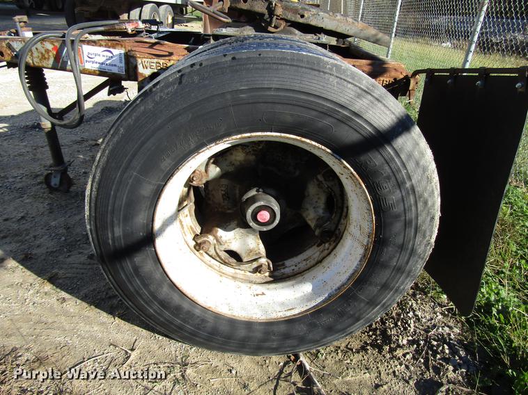 image for item DD3741 1968 trailer converter dolly