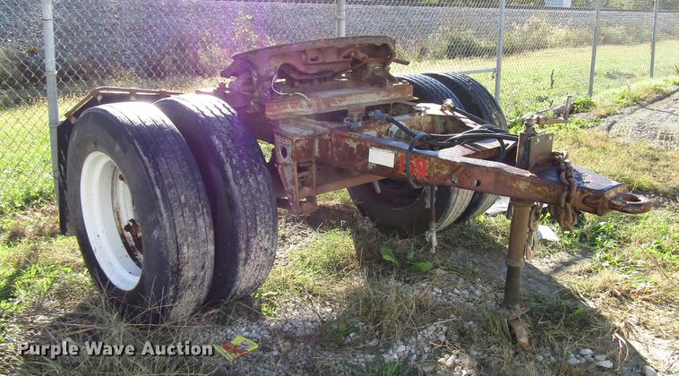 image for item DD3742 1968 trailer converter dolly