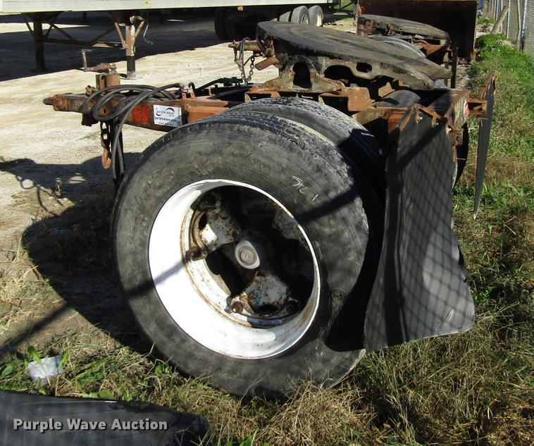 image for item DD3742 1968 trailer converter dolly