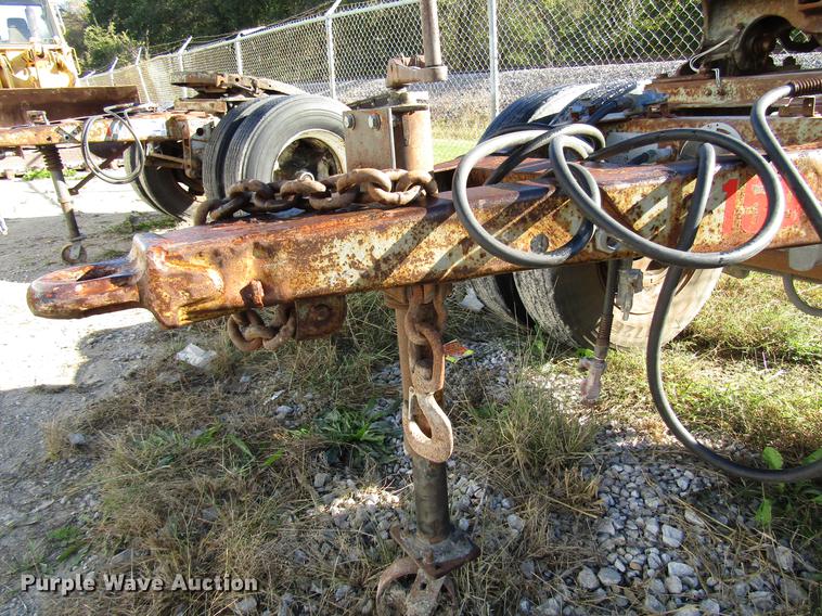 image for item DD3742 1968 trailer converter dolly