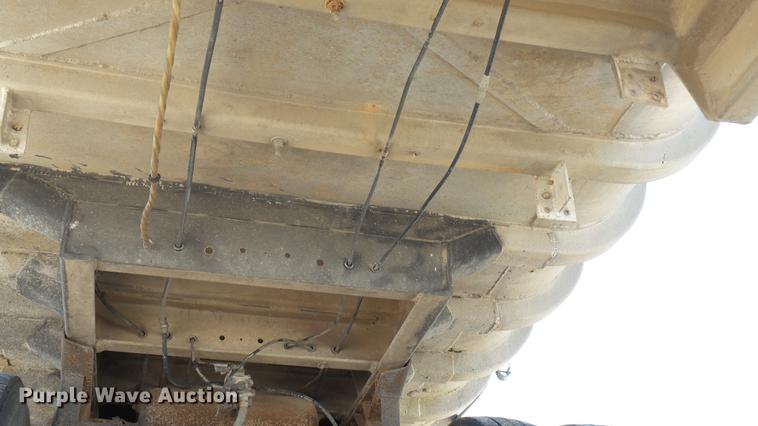 image for item DE4835 1979 Fruehauf end dump trailer