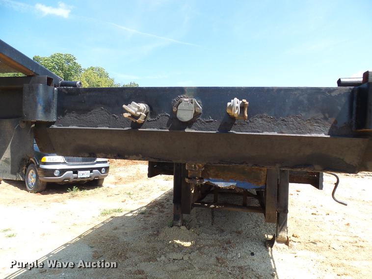 image for item DE5190 2003 Doonan 482DB14B equipment trailer