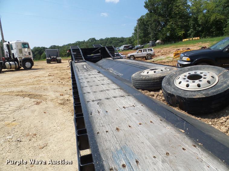 image for item DE5190 2003 Doonan 482DB14B equipment trailer