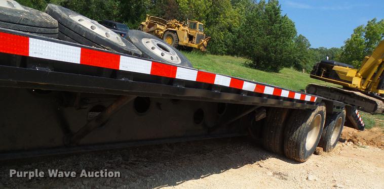 image for item DE5190 2003 Doonan 482DB14B equipment trailer