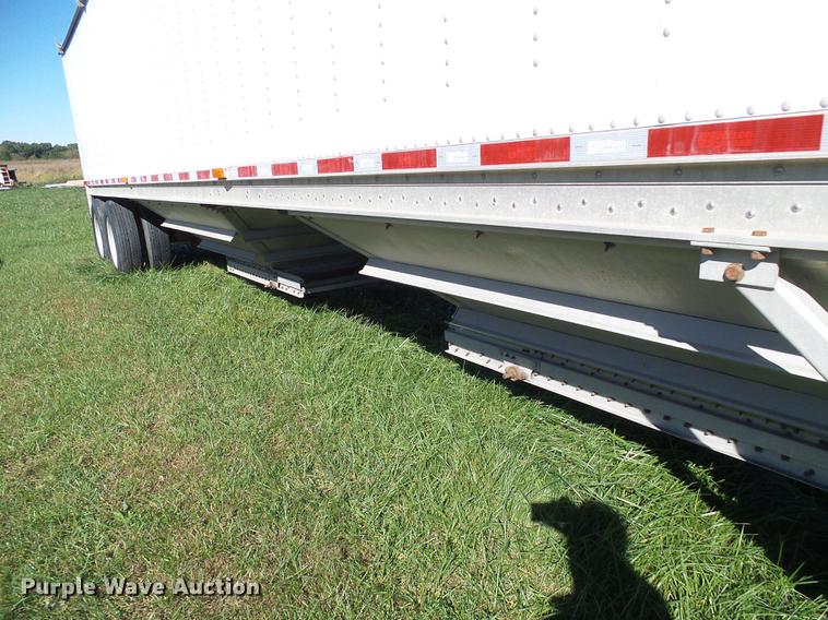 image for item DE5281 2012 Wilson DWH550 double hopper bottom commodity trailer