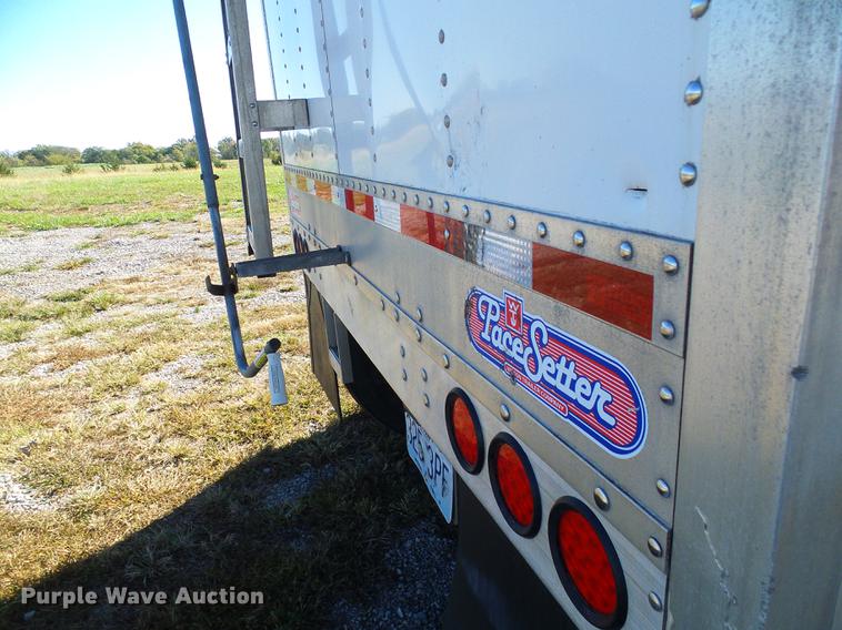 image for item DE5282 2013 Wilson DWH550 double hopper bottom commodity trailer