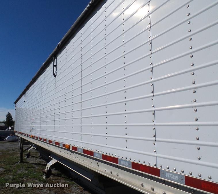 image for item DE5282 2013 Wilson DWH550 double hopper bottom commodity trailer
