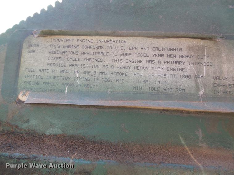 image for item DF2804 2005 Freightliner Columbia semi truck